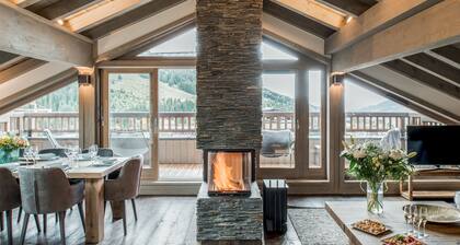 Mammoth Lodge by Alpine Resorts