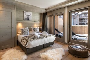 Apartment C04 | In-room safe, blackout curtains, soundproofing, iron/ironing board - Keystone Lodge by Alpine Resorts (Courchevel)