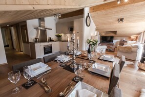 Leilighet | Oppholdsområde | TV