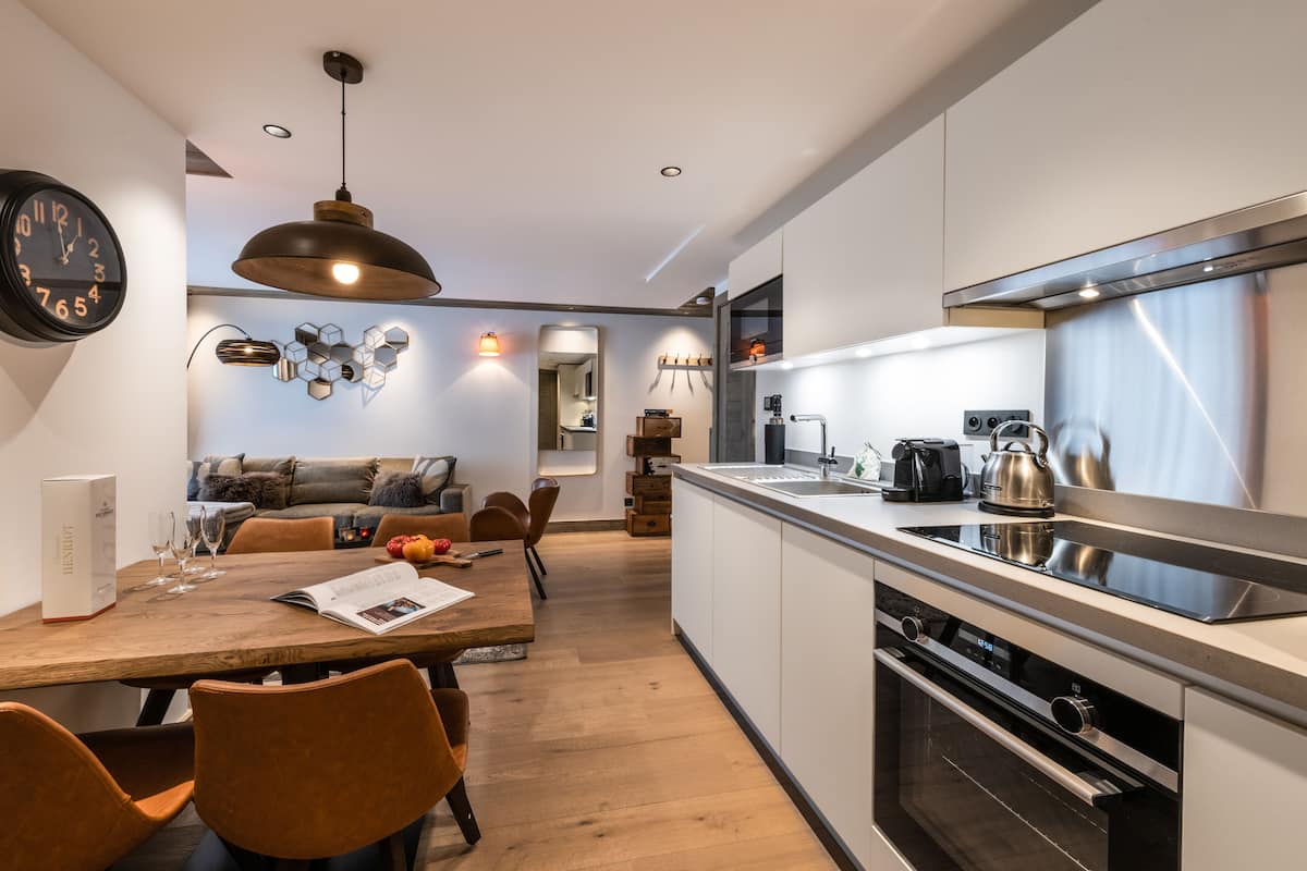 Apartamento | Cocina privada | Máquina de café espresso, cafetera o tetera, frigorífico y horno