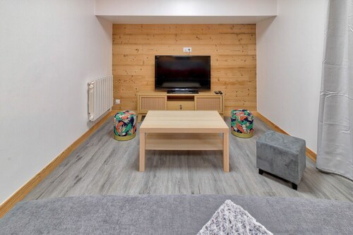 Ă 80m des pistes, bel appartement pour 15