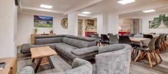 Ă 80m des pistes, bel appartement pour 15