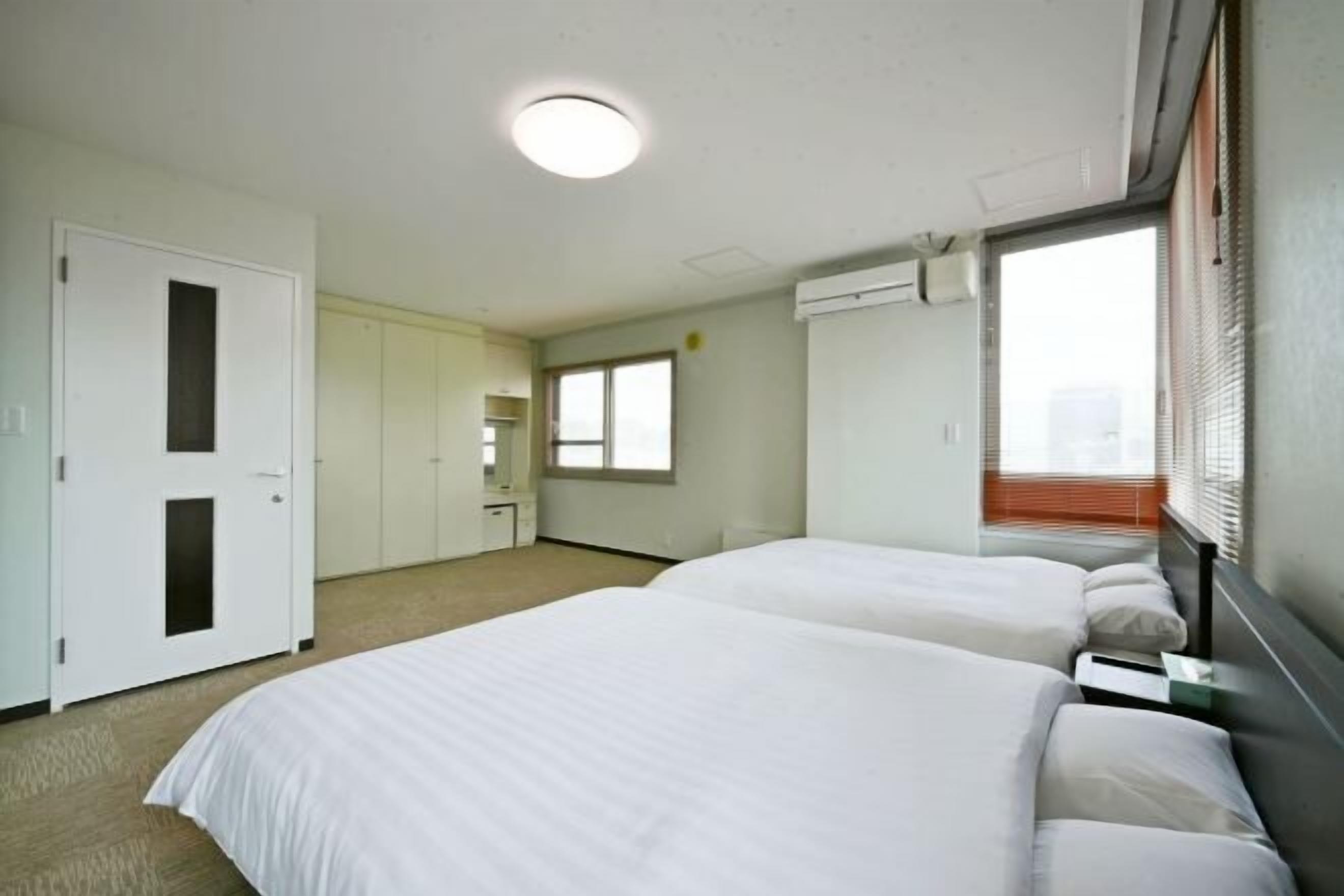 Yksilöllisesti sisustettu, yksilöllisesti kalustettu