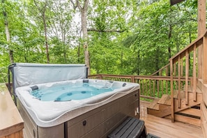 Bain à remous extérieur