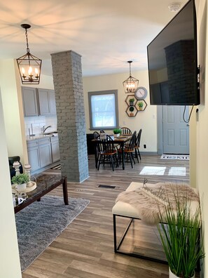 Interior - The Southside Villa - With Private Yard & Parking, Near Falls & Casino by Niagara Hospitality (Niagara Falls)