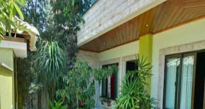 Casa Completa E Segura