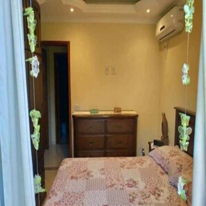 2 bedrooms, iron/ironing board, WiFi, bed sheets - Casa Completa E Segura (Natal)