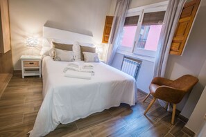 1 bedroom, iron/ironing board - IB PLAZA NUEVA 21 SUITE (1 BEDROOM + SOFA BED) (Granada)