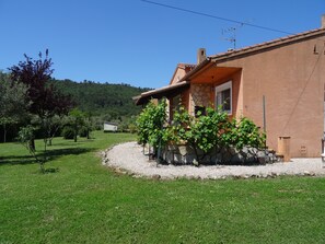 Property grounds - Complete villa for rent "Le mas de Pouverel (Le Luc)