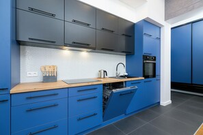 아파트, 침실 2개, 주방 | 전용 간이 주방 | 냉장고, 쿡탑, 식기 세척기, 전기 주전자