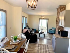 Classic House | Private kitchen | Fridge, microwave, oven, coffee/tea maker - The Trotter Manor - With Private Yard & Parking, Near Falls & Casino by Niagara Hospital (Niagara Falls)