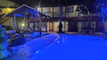 Piscina externa