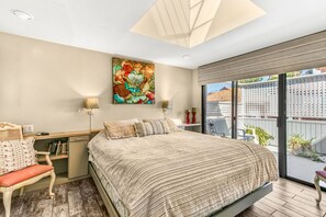 3 habitaciones, tabla de planchar con plancha, cuna de viaje y wifi 