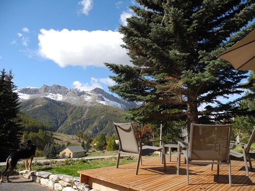 Studio with mountain charm