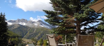 Studio with mountain charm