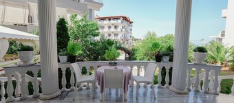 Divo Palace Hotel
