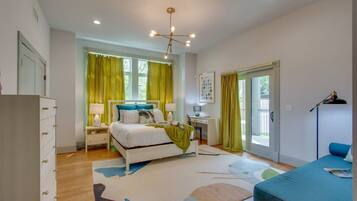 2 bedrooms, iron/ironing board, travel crib, WiFi