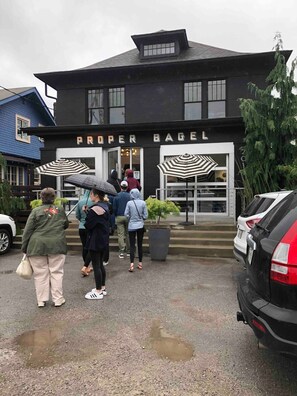 Exterior - Stylish Charmer around the corner from Belmont U! (Nashville)