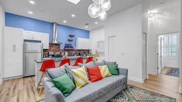 Televisio, työhuone