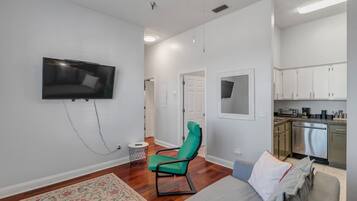 Televisión y oficina