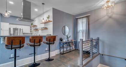 Spacious & Elegant - HUGE apt close to 3 breweries