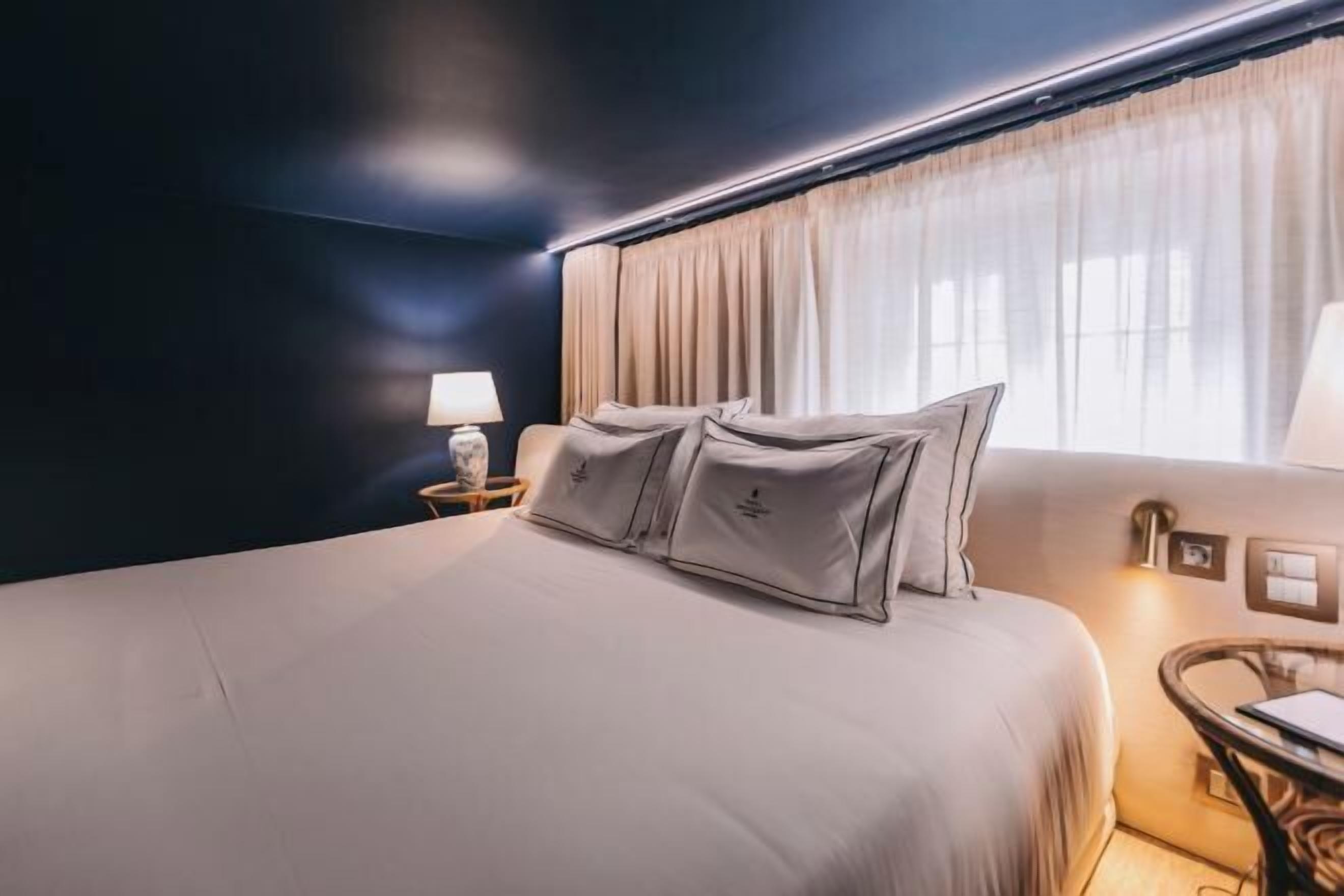 In-room safe, blackout curtains, soundproofing, free WiFi