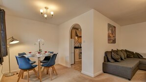 Interior - Karah Suites - Duke St Bridgwater (Bridgwater)