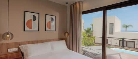 Villa Confort, 3 chambres, vue sur le complexe (Balcony) | Piscine | 5 piscines extérieures, chaises longues