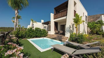 1 間臥室、客房內保險箱、遮光布/窗簾、熨斗/熨衣板