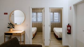 2 slaapkamers, een strijkplank/strijkijzer, wifi, beddengoed