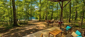 Lakefront Airstream - Farm Animals - Fish, Swim, Boat, Hike/Bike 5+Miles Trails