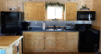 Eagles Nest Camping Black Creek Cabin