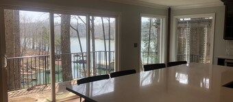 Lake Front, Dock, Tennis Courts, Pool, Hot Tub, Gated, Oasis