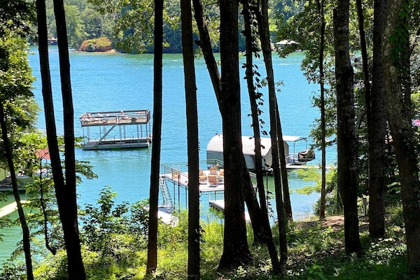 Private dock