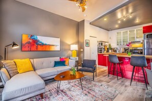 Smart TV - New Contemporary, Historical Unit from 5 Star Host (Salt Lake City)