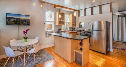 New distinctive historical unit from 5 Star Host