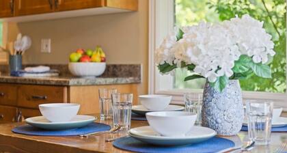 Charming & Spacious Retreat - 25% Off Ski Rentals!