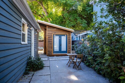 Charming Liberty Park Retreat, Close to Downtown