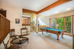 Spielezimmer