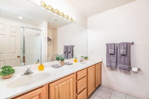 Hair dryer, towels