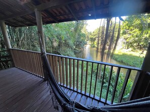 Chalé econômico, sacada, vista para a lagoa | Vista para o lago