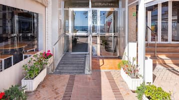 DĂ©tail de lâextĂ©rieur