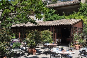 Exterior - La Figuiere Fontaine de Vaucluse (Fontaine-de-Vaucluse)