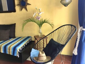 City-Loft, eingeschränkter Meerblick | Wohnzimmer | Smart-TV