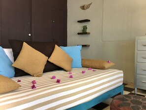 Comfort-Loft, eingeschränkter Meerblick | Wohnzimmer | Smart-TV