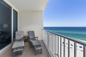 Property grounds - Lighthouse 802 - Beachfront with views! (Gulf Shores)