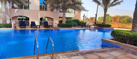 Udendørs pool, opvarmet pool