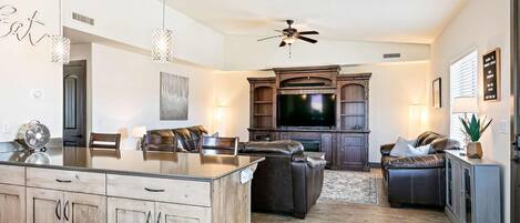 Condo, 2 Bedrooms | Living area | Smart TV, streaming services
