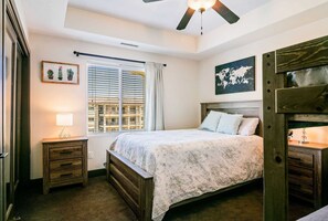 Condo, 2 Bedrooms | 1 bedroom, individually decorated, individually furnished