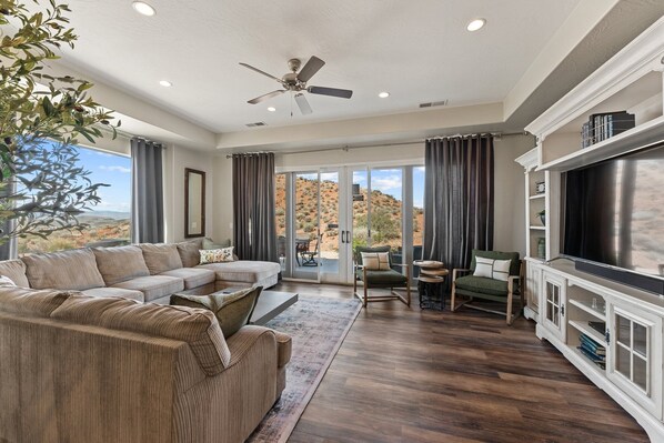 Townhome, 3 Bedrooms | Living area | Smart TV